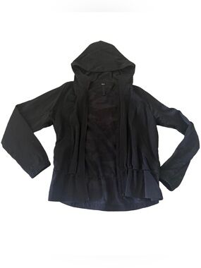 Lululemon Women's Black Athletic Hooded Jacket Size M